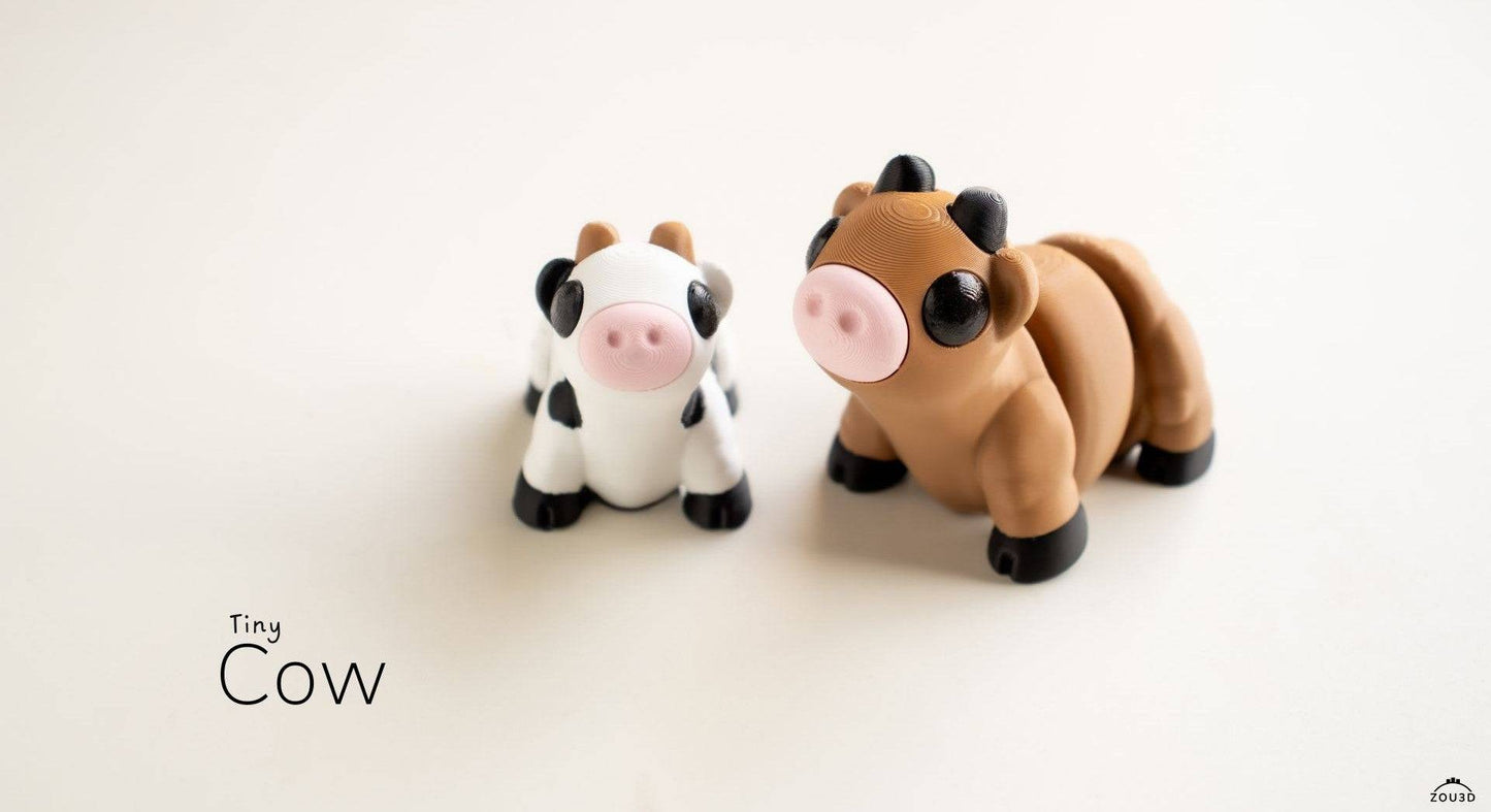 Tiny Cow Keychain / Model - Xeon Crafts