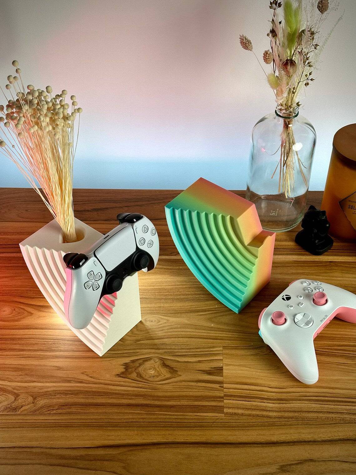 Modern Moon Controller Holder - Xeon Crafts