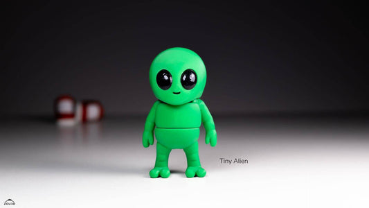 Tiny Alien Keyring / Model