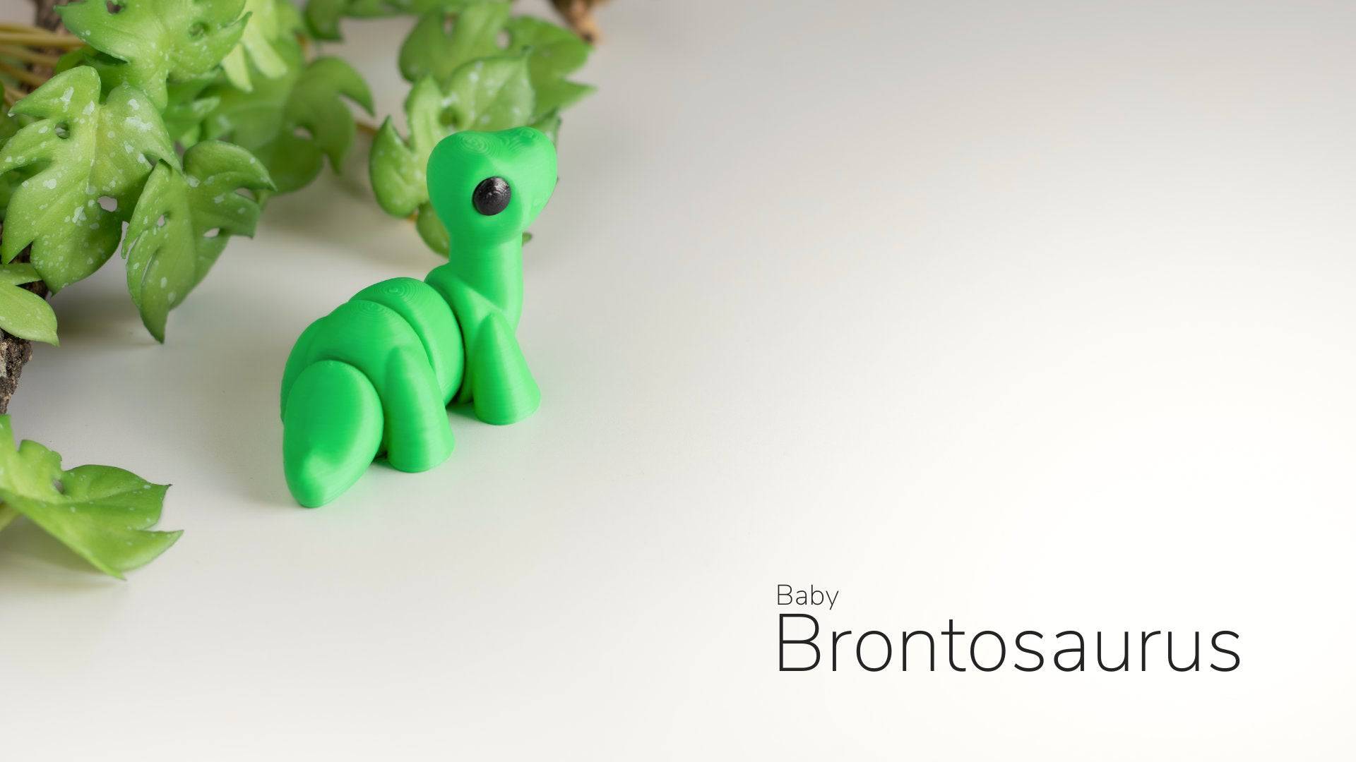 Baby Brontosaurus Keyring / Model - Xeon Crafts