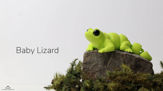 Baby Lizard Keyring / Model - Xeon Crafts