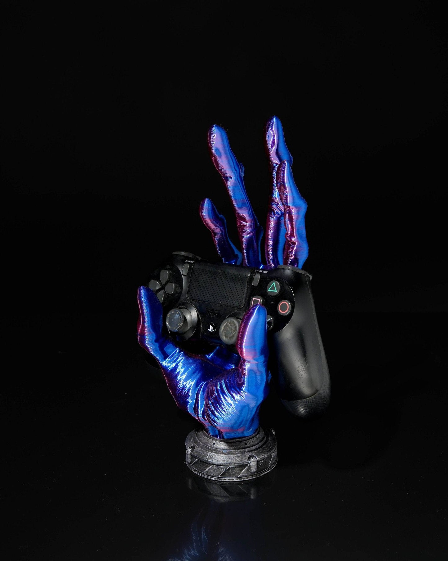 Alien Controller Holder - Xeon Crafts