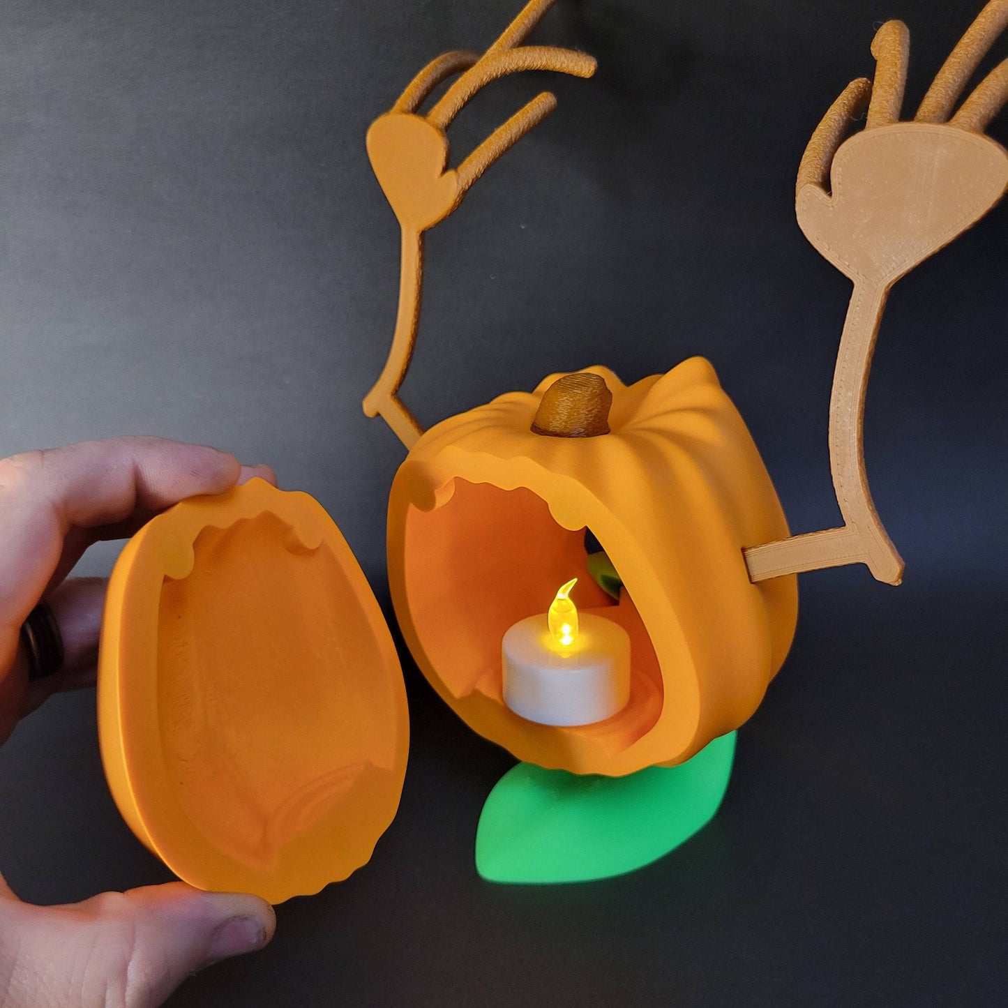 Floating Pumpkin Light - Xeon Crafts