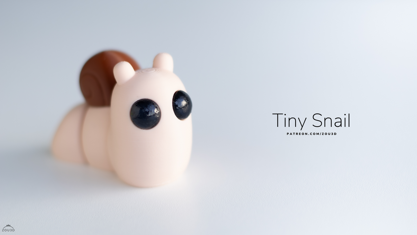 Tiny Snail Keychain / Model