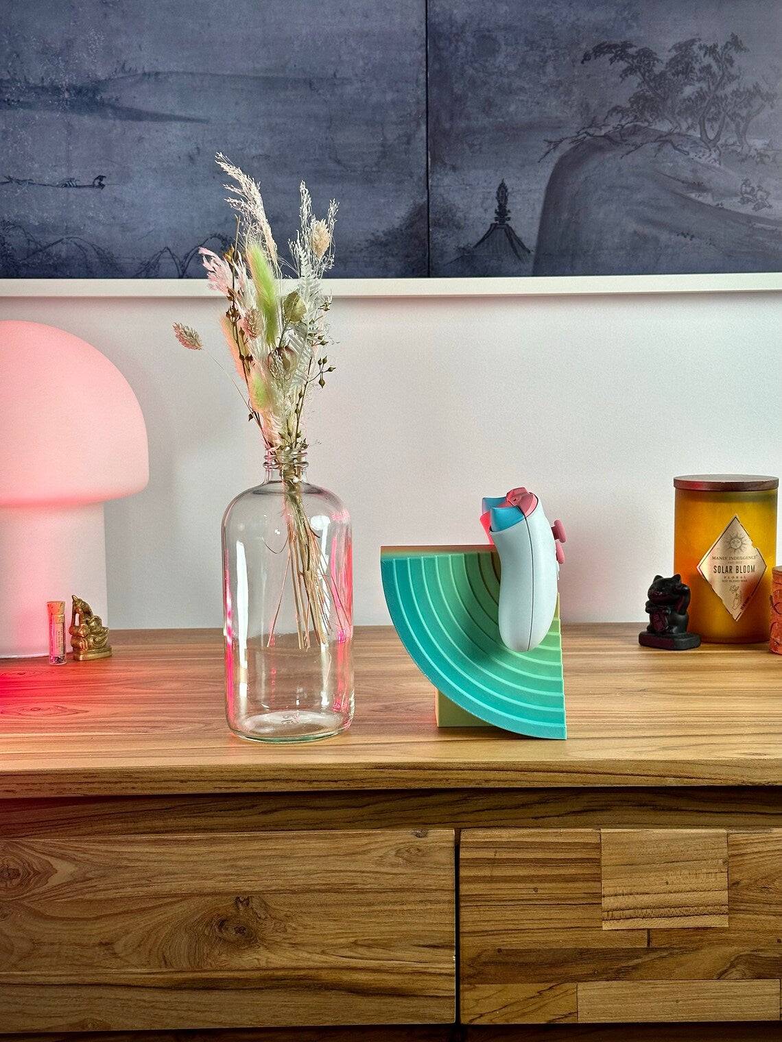 Modern Moon Controller Holder - Xeon Crafts 