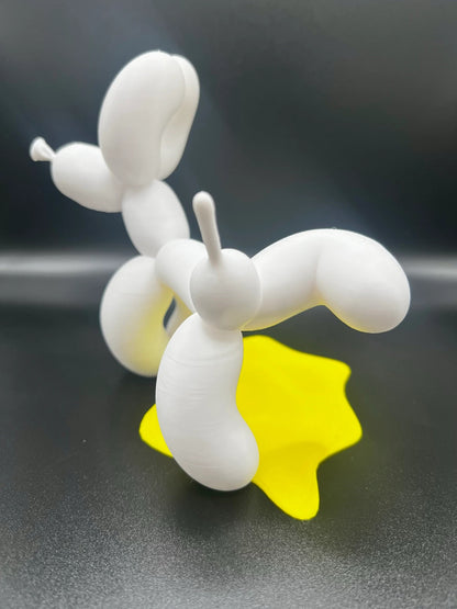 Peeing Balloon Dog