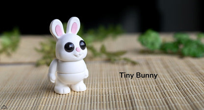 Tiny Bunny Keyring / Model