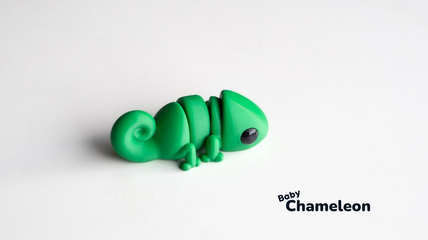 Tiny Chameleon Keyring / Model