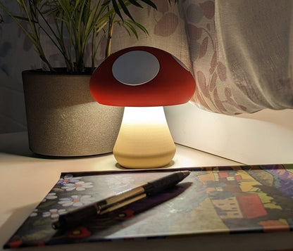 Mushroom Desk Lamp / USB Powered