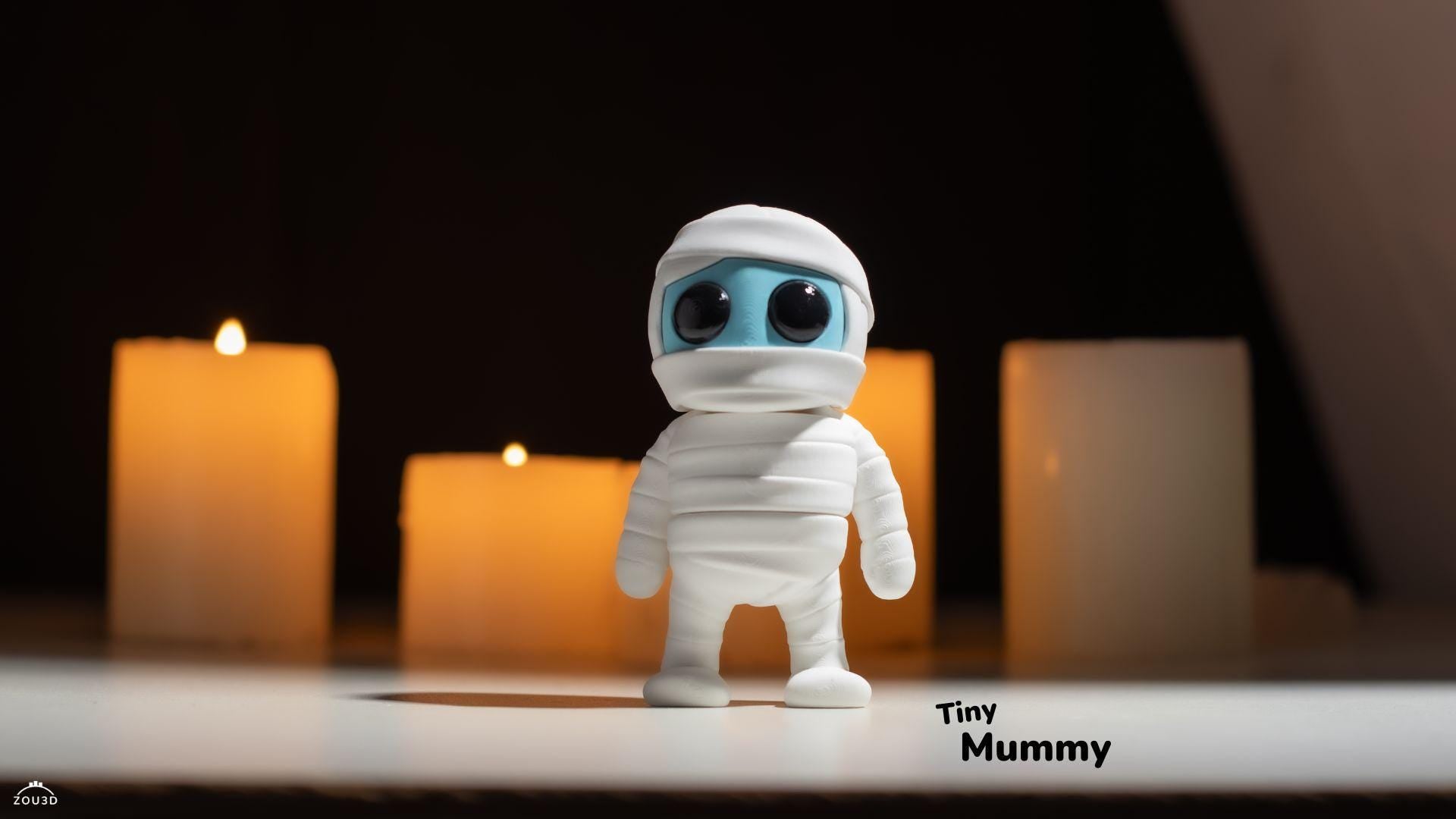 Tiny Mummy Keychain / Model