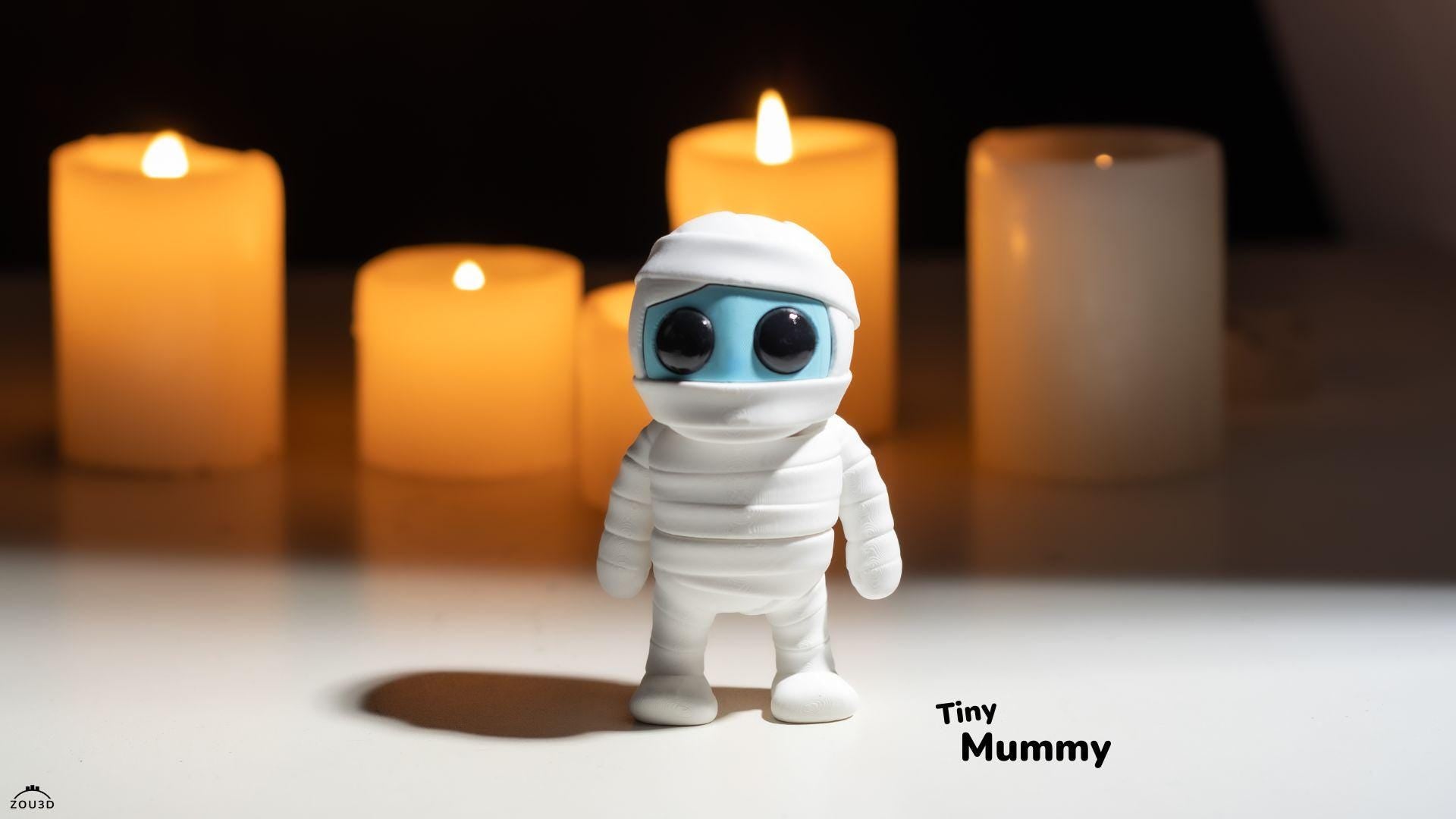 Tiny Mummy Keychain / Model