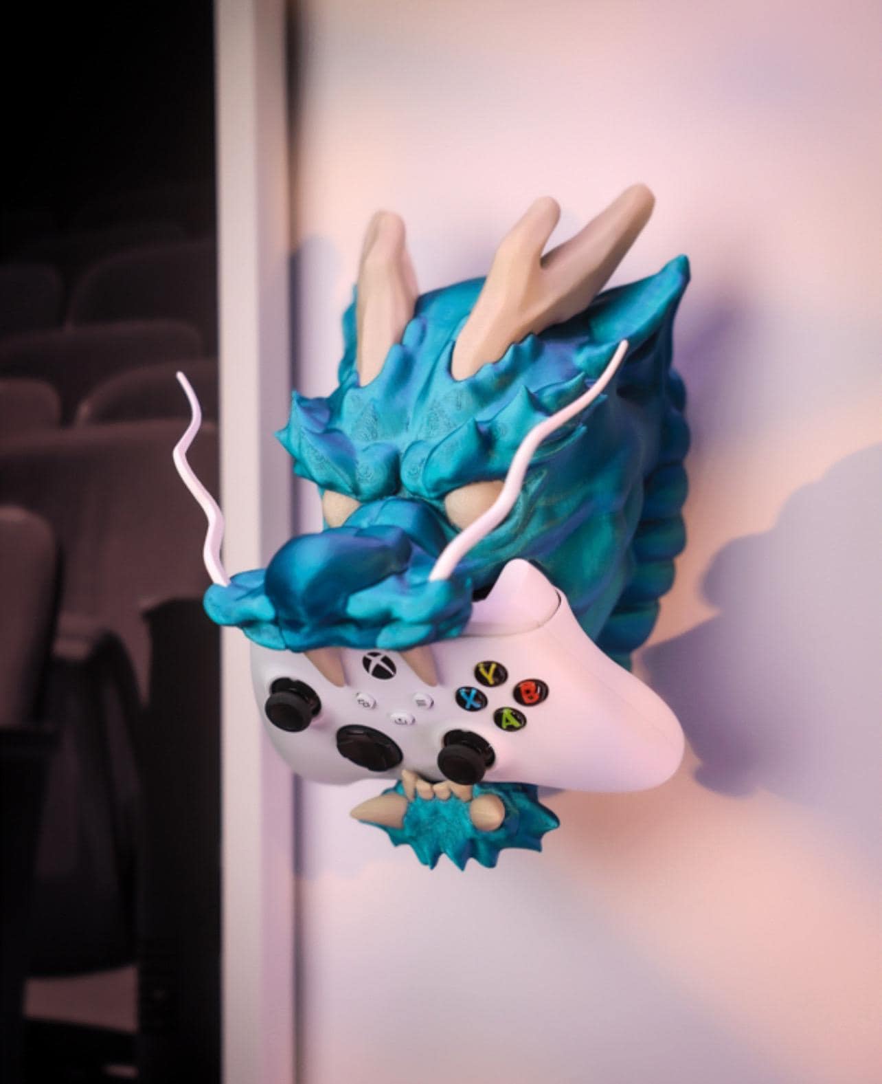 Dragon Controller Holder