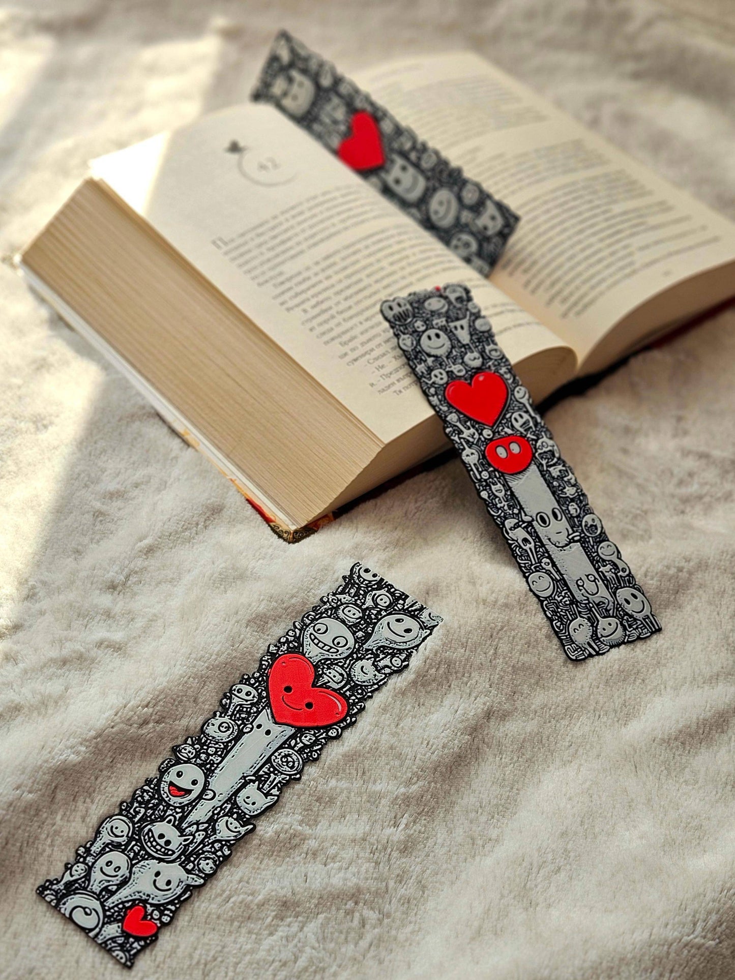 Love Doodles Bookmark Set