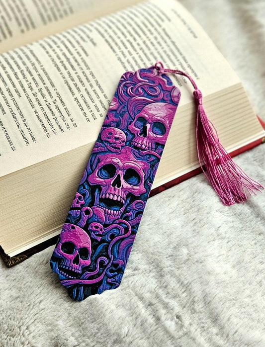 Magenta Skullture Bookmark