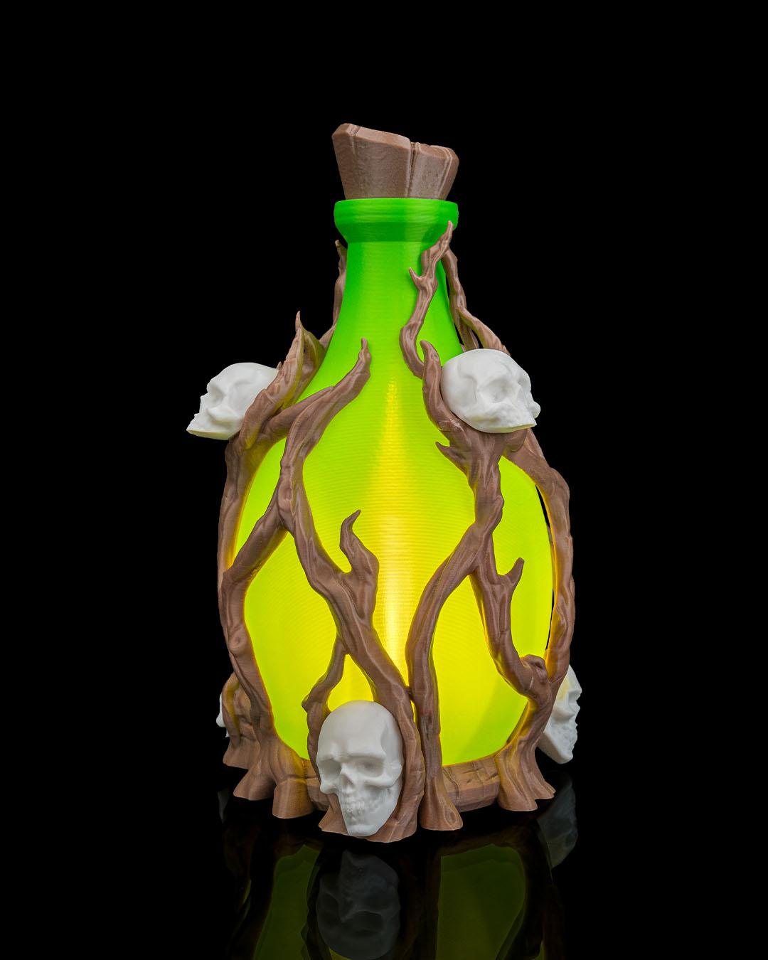 Deadly Sip Table Lamp | Halloween Decoration