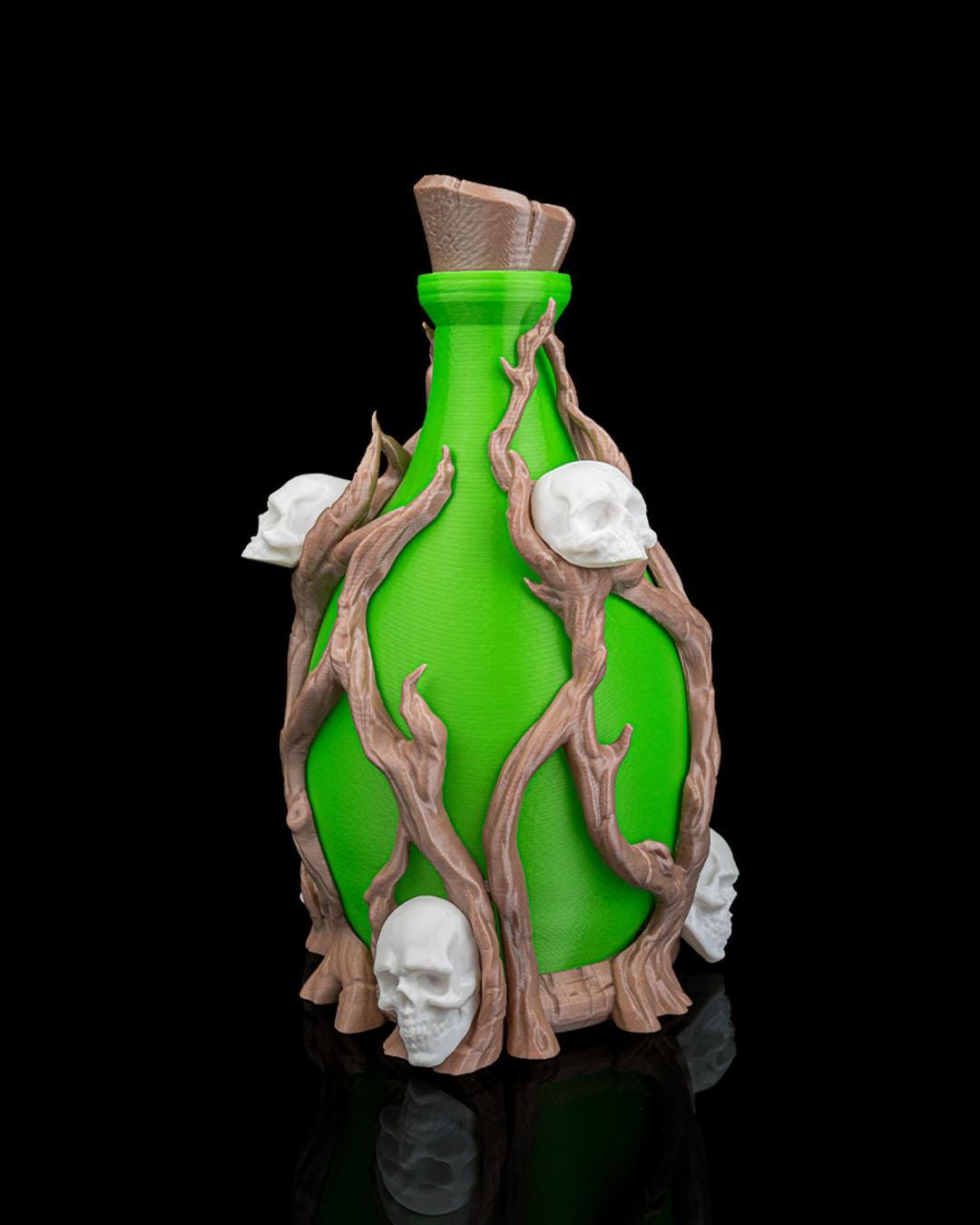 Deadly Sip Table Lamp | Halloween Decoration
