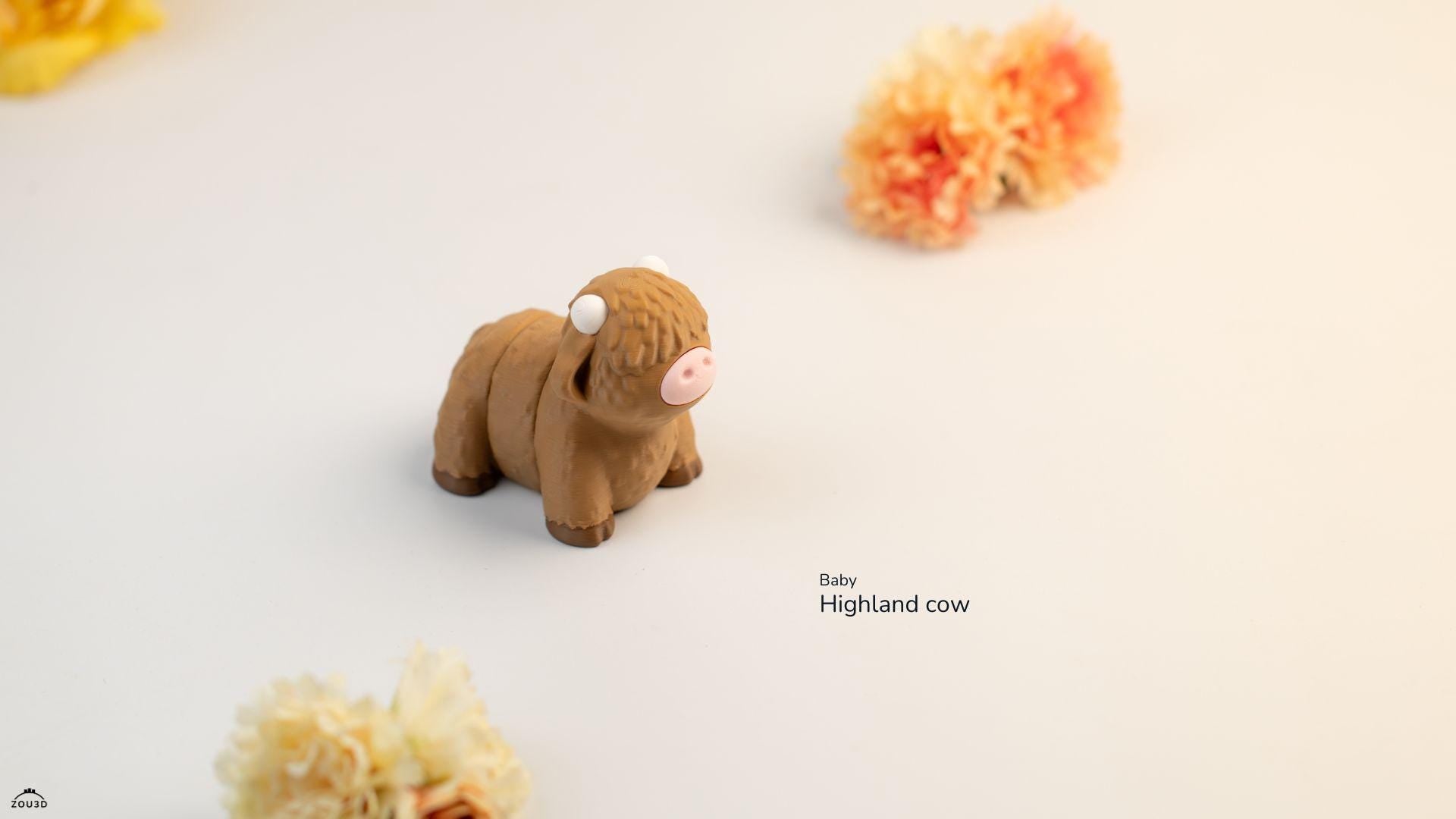 Baby Highland Cow Keychain / Model