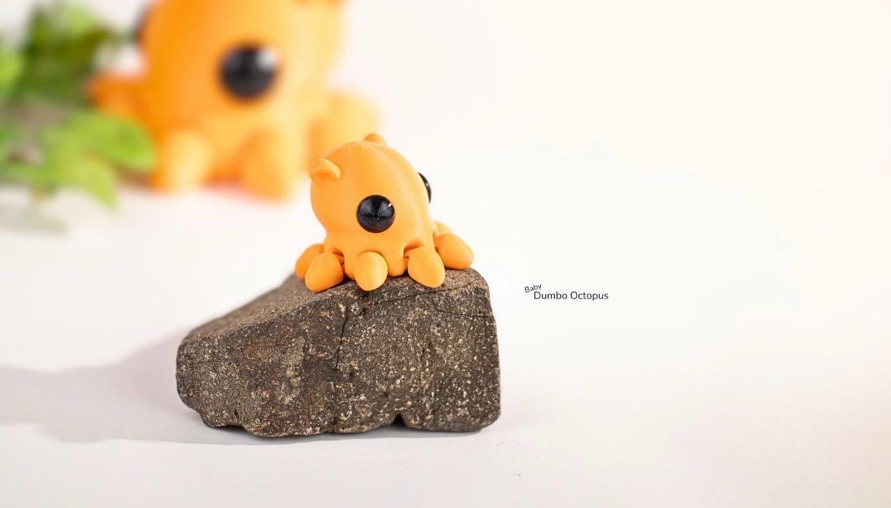 Baby Dumbo Octopus Keychain / Model