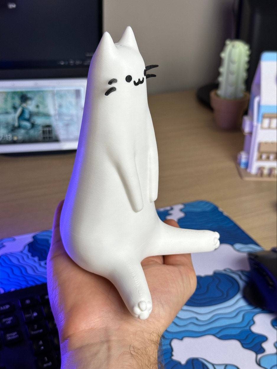 Kawaii Sitting Cat - Xeon Crafts 