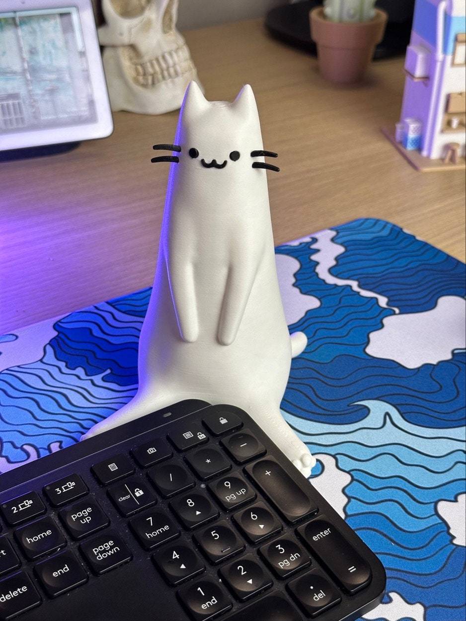 Kawaii Sitting Cat - Xeon Crafts 