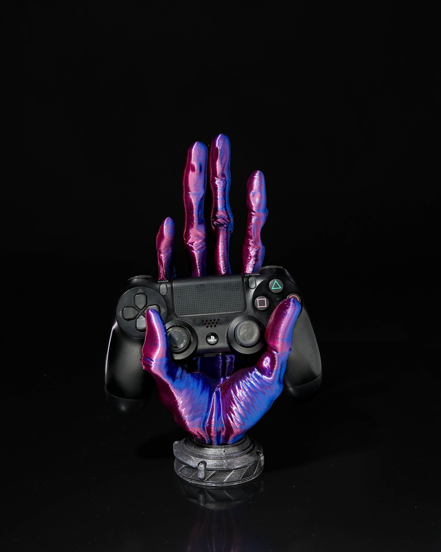 Alien Controller Holder