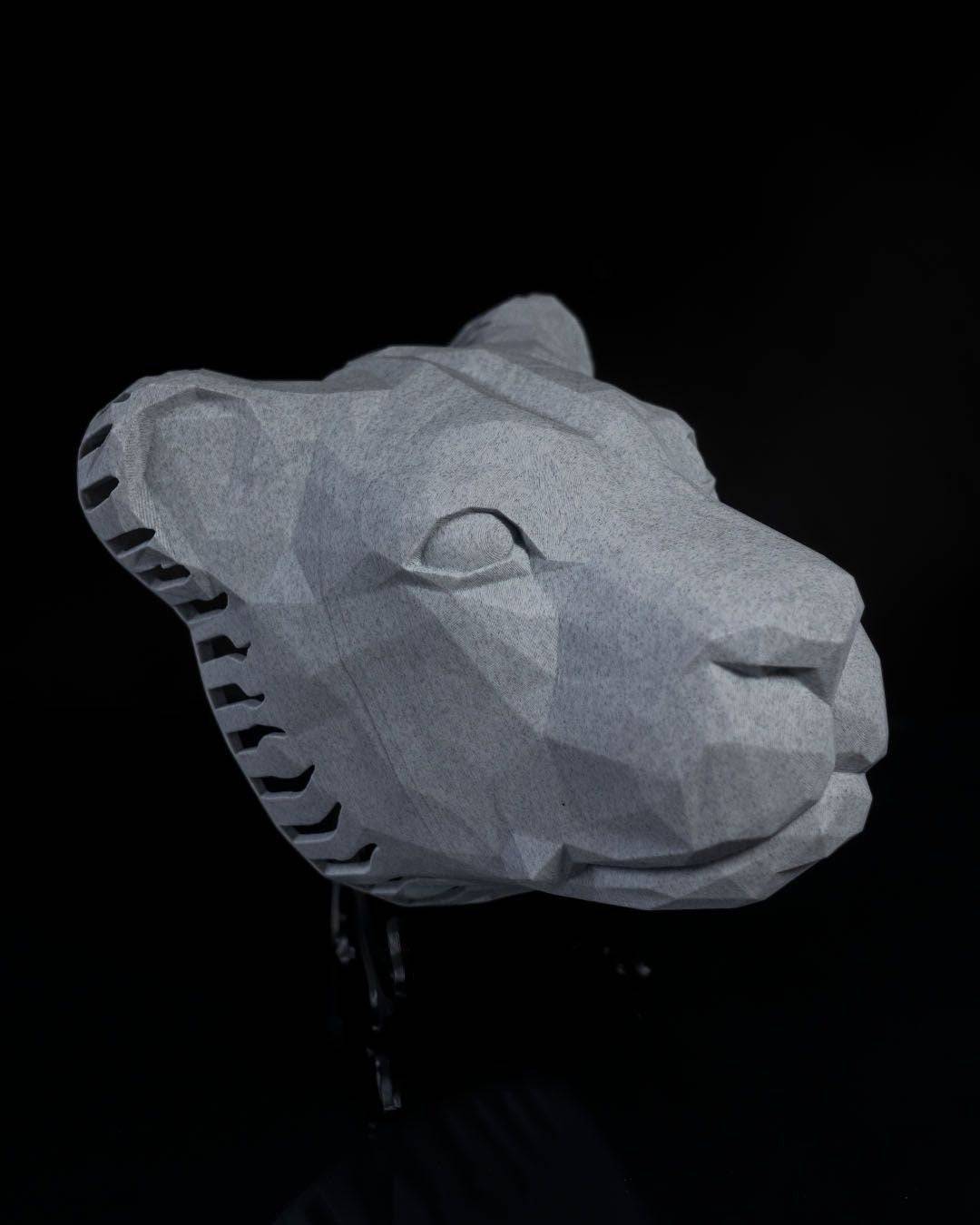 The Great Lion Wall Light - Xeon Crafts 