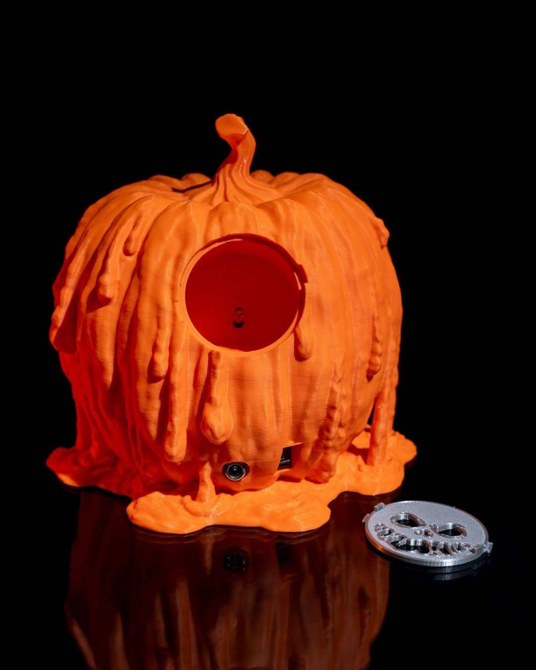 Melting Pumpkin Light & Projector | Halloween Decor - Xeon Crafts 