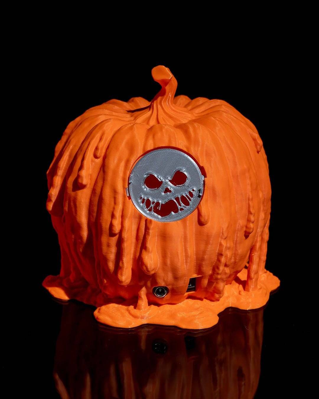 Melting Pumpkin Light & Projector | Halloween Decor - Xeon Crafts 